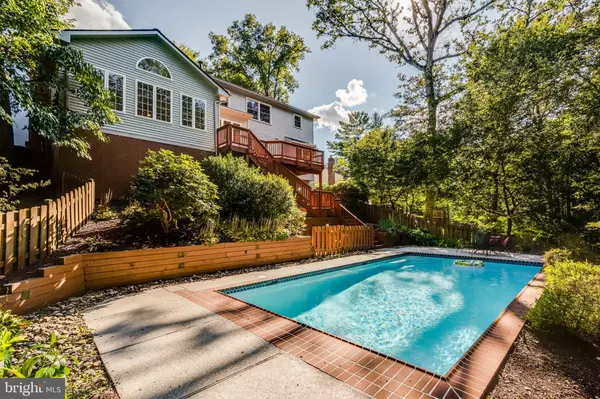 Vienna, VA 22182,1374 CARPERS FARM WAY