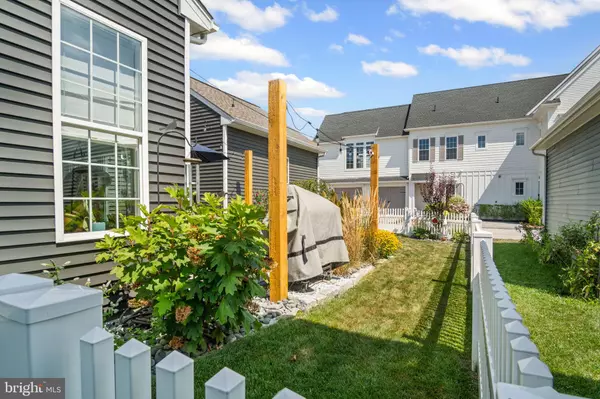 Mechanicsburg, PA 17055,1338 SHARPS DR