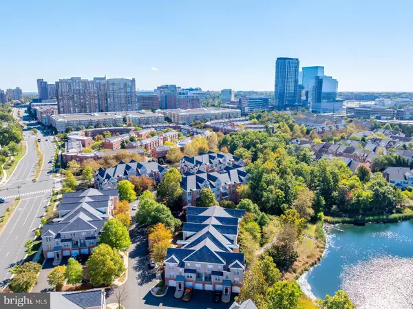 12185 ABINGTON HALL PL #104, Reston, VA 20190