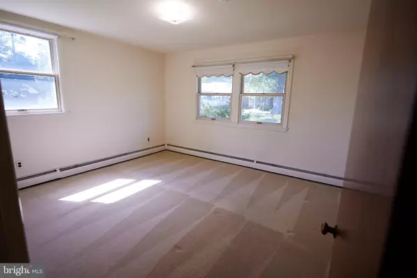 Norristown, PA 19401,4 VALLEY VIEW CIR