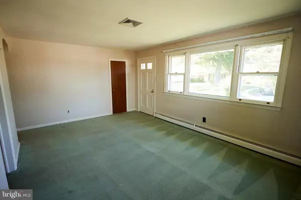 Norristown, PA 19401,4 VALLEY VIEW CIR