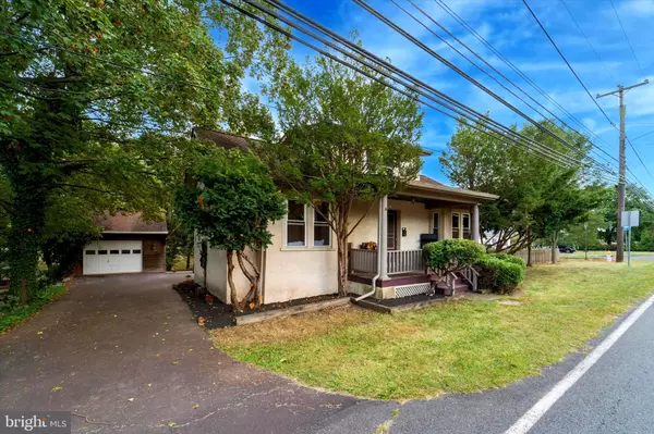 Harleysville, PA 19438,328 MAPLE AVE