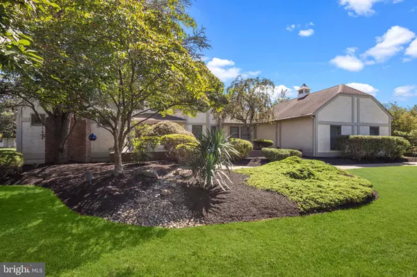 Langhorne, PA 19047,510 PIN OAK DR