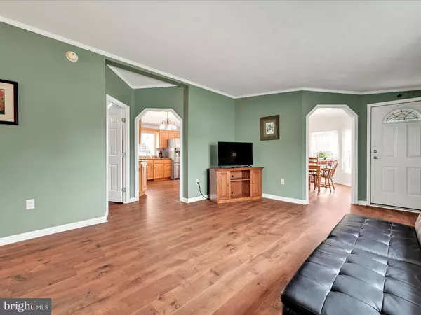 Annville, PA 17003,2 BEDROCK LN