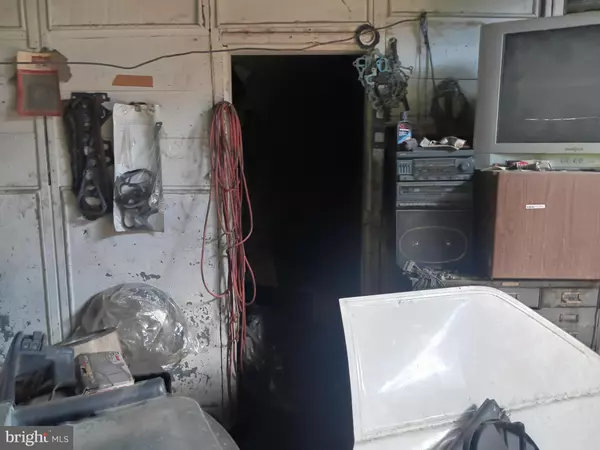 Baltimore, MD 21223,117 S CALVERTON RD