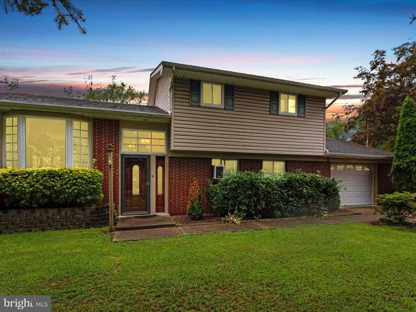 97 SANFORD RD, Pennsville, NJ 08070