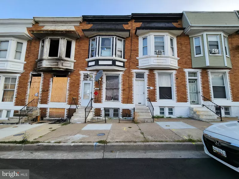 2124 W SARATOGA ST, Baltimore, MD 21223