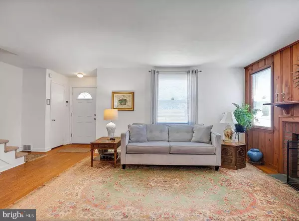 Riverside, NJ 08075,742 ARNDT AVE