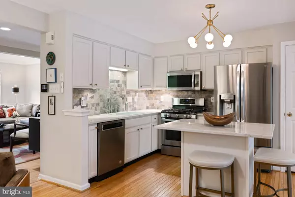 New Hope, PA 18938,104 ROLLING HILL CT