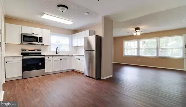 Willingboro, NJ 08046,19 BELHURST LN