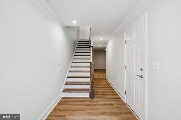 Manassas, VA 20112,10721 SHADEWELL SPRING WAY