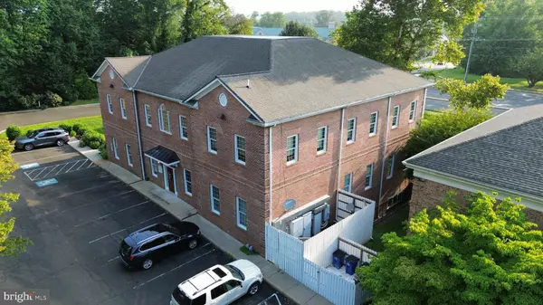 Warrenton, VA 20186,560 BROADVIEW AVE