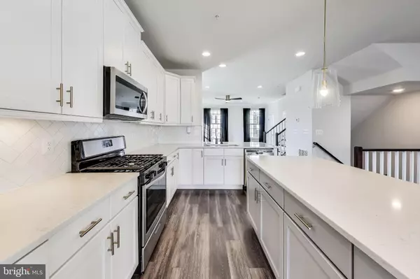 Upper Marlboro, MD 20774,2530 LANHAM HILL CIR