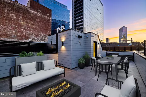 Philadelphia, PA 19103,119 N 23RD ST