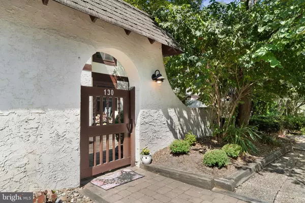 Marlton, NJ 08053,130 FIVE CROWN ROYAL