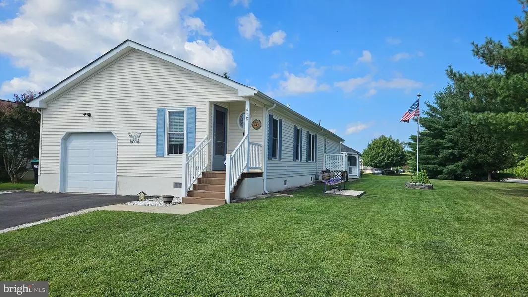 938 APPLEBERRY DR, Smyrna, DE 19977