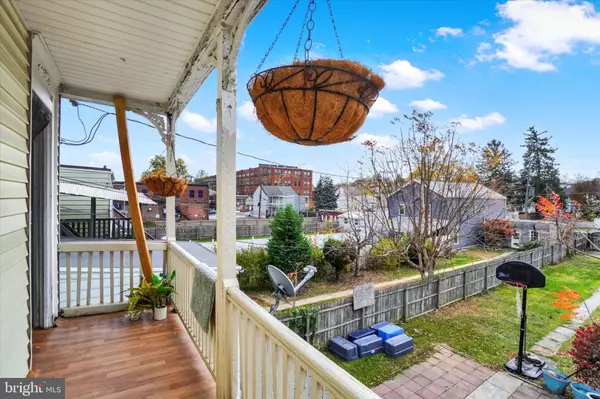 York, PA 17404,1420 W MARKET ST