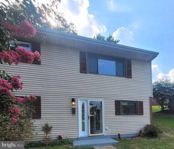 4203 LYONS ST, Temple Hills, MD 20748
