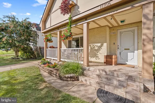 Kensington, MD 20895,11105 WAYCROSS WAY