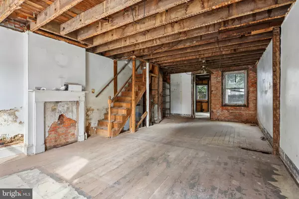 Philadelphia, PA 19125,1213 E OXFORD ST