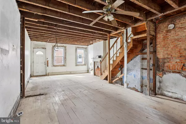 Philadelphia, PA 19125,1213 E OXFORD ST