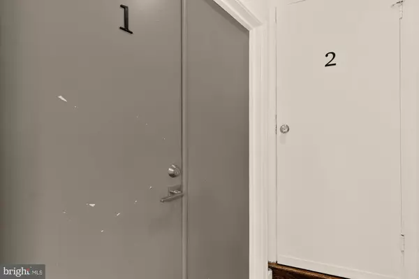 Washington, DC 20011,215 HAWAII AVE NE