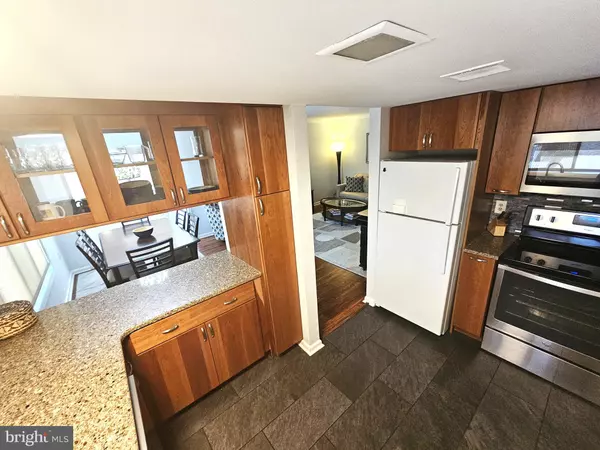 Wilmington, DE 19806,1403 SHALLCROSS AVE #207