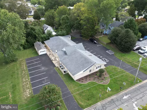 320 GLEBE RD, Easton, MD 21601