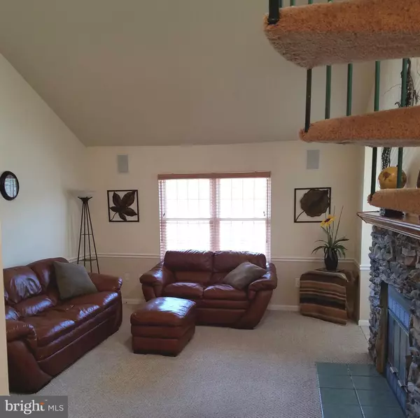 Woodbridge, VA 22192,12316 WADSWORTH WAY #3