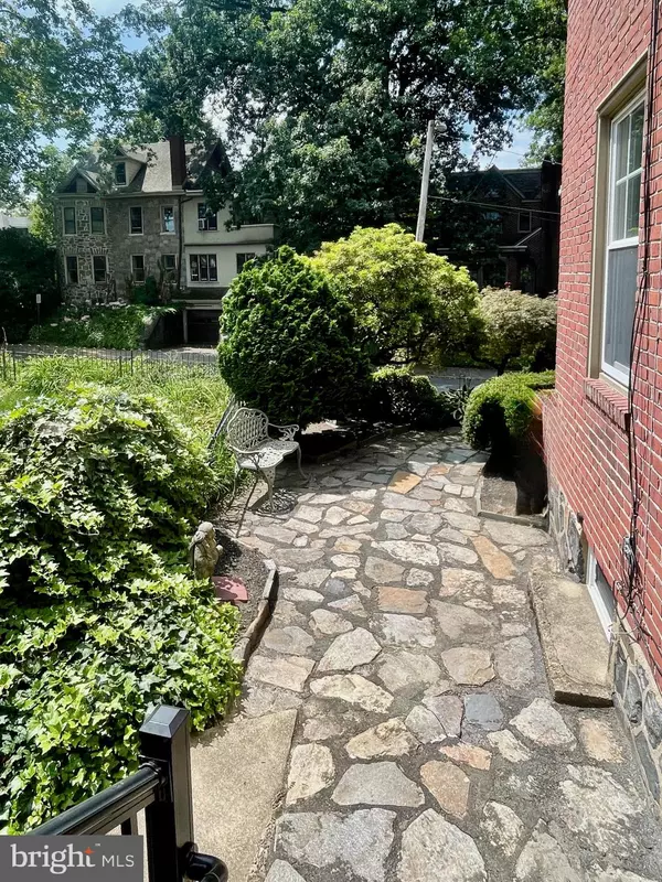 Wilmington, DE 19802,701 W 21ST