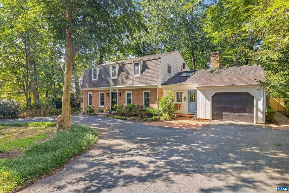 Charlottesville, VA 22901,2405 ANGUS RD