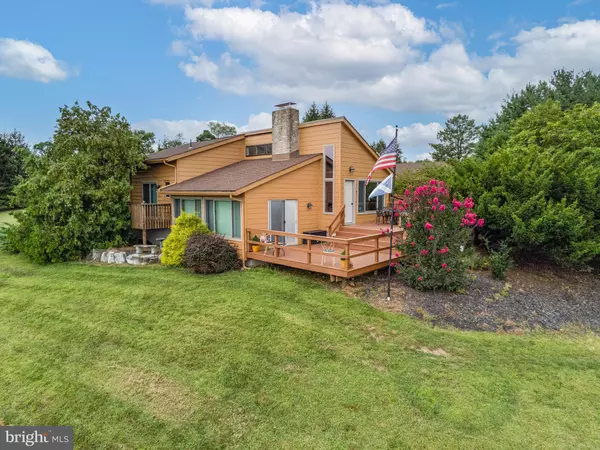 Reading, PA 19605,242 DICKINSON DR