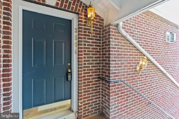 Laurel, MD 20724,3504 CARRIAGE WALK LN #26-C