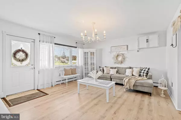 Philadelphia, PA 19116,11003 STEVENS RD