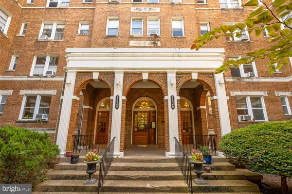 Washington, DC 20009,1820 CLYDESDALE PL NW #405