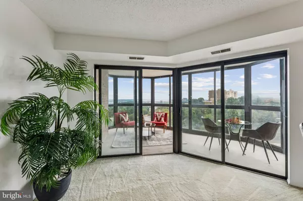 Arlington, VA 22209,1600 N OAK ST #1115