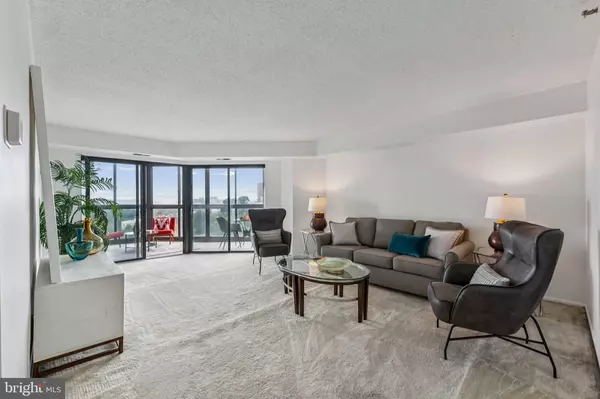 Arlington, VA 22209,1600 N OAK ST #1115