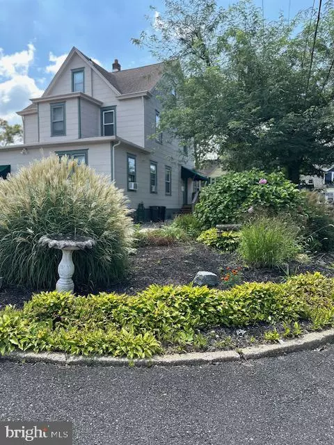 Oaklyn, NJ 08107,101 NEWTON AVE