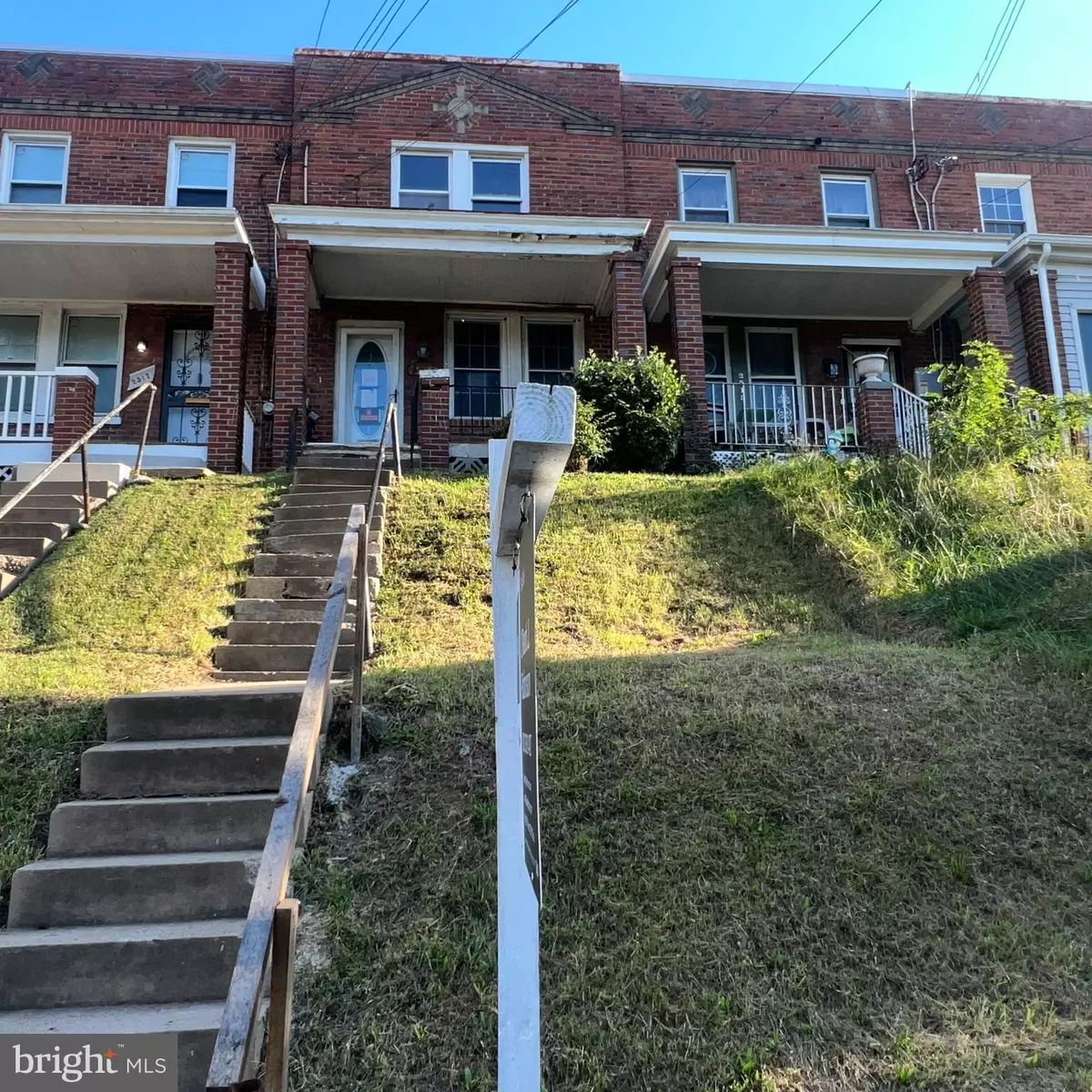 Washington, DC 20020,2515 FAIRLAWN AVE SE