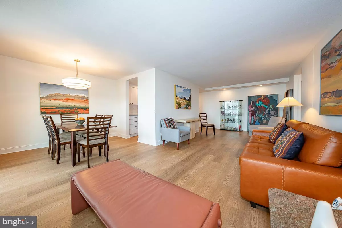 Philadelphia, PA 19103,1919 CHESTNUT ST #2508