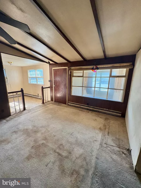 Ranson, WV 25438,111 S MCDONALD ST