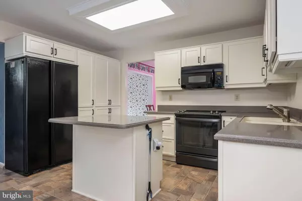 West Grove, PA 19390,9 MORNINGSIDE CT