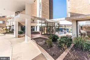 1836 METZEROTT RD #222, Hyattsville, MD 20783