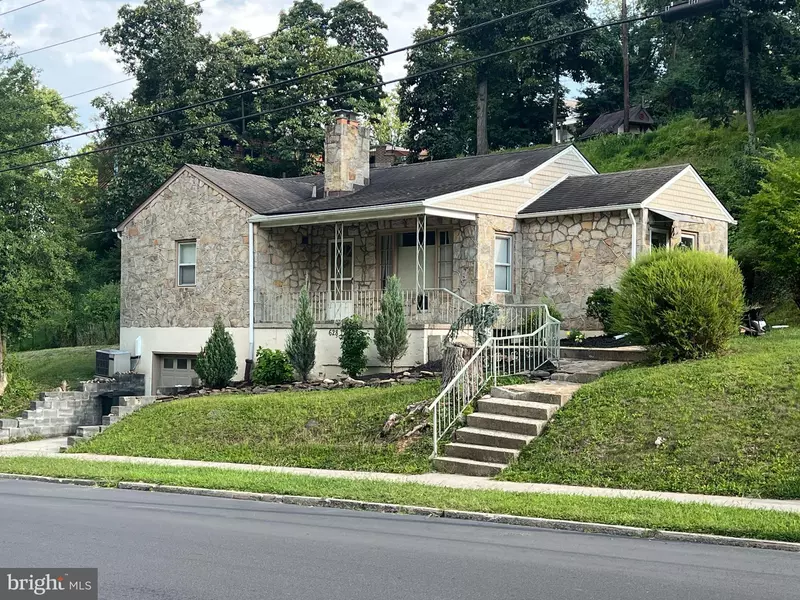 628 FAYETTE ST, Cumberland, MD 21502