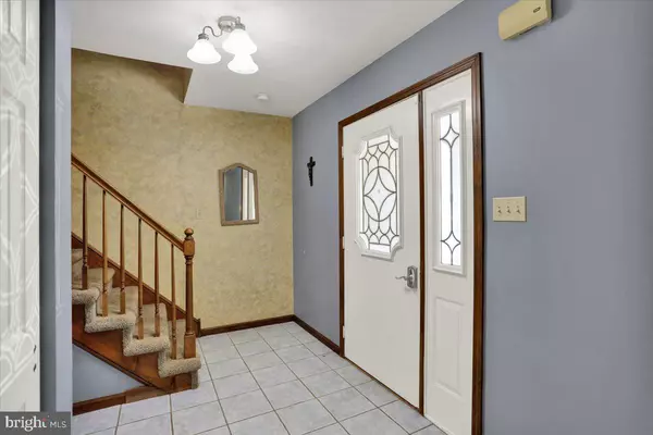 Reading, PA 19607,1542 WELSH RD