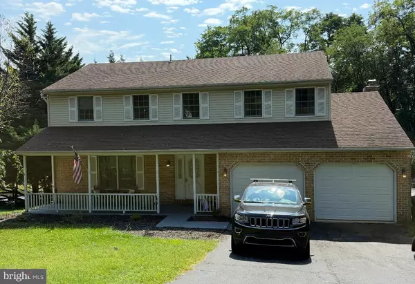 1542 WELSH RD, Reading, PA 19607