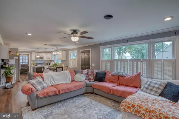 Seaford, DE 19973,219 HICKORY LN