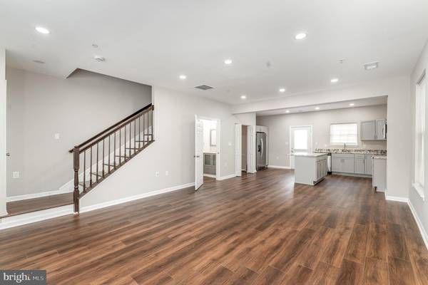 Washington, DC 20020,3239 STANTON RD SE