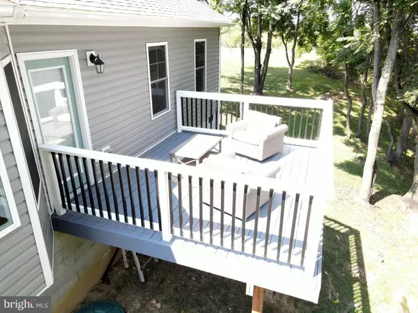 Martinsburg, WV 25403,5 PEKING LN