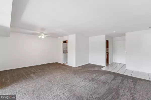 Silver Spring, MD 20904,12001 OLD COLUMBIA PIKE #209